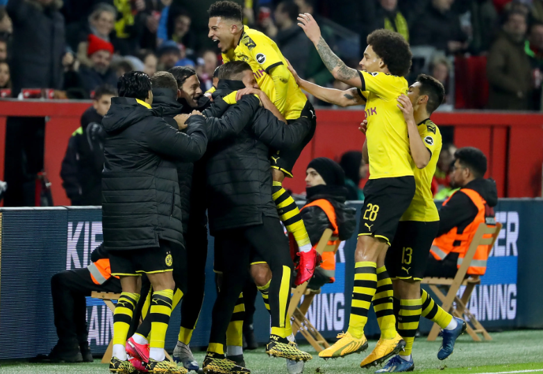 英雄联盟竞猜-转折点！多特蒙德扳平良机，NBA总决赛加时末段攻防权衡，态度坚定，控场能力受关注的简单介绍